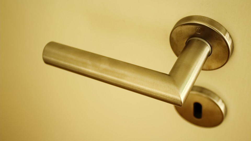 door handle